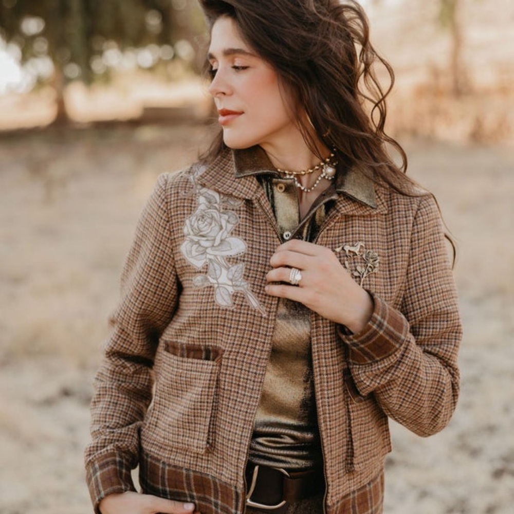 Chic Brown Checkered Women's Blazer with Floral Embroidery